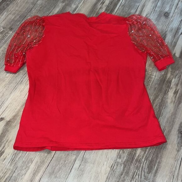 Evelynn Apparel  - Picture 3 of 3